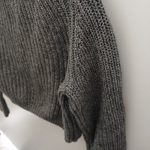 American Apparel Cropped Combed Cotton Sweater - Picture 7 of 9